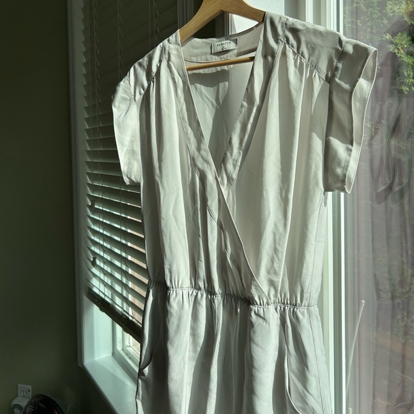 NEW Aritzia babaton corbett romper lavender silk - Picture 12 of 14